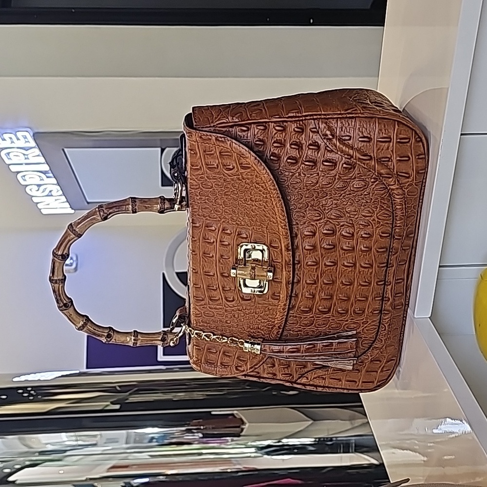 Brown Crocodile